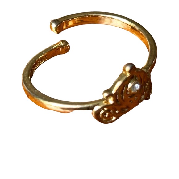 Disney Carriage Gold Tone Adjustable Ring Cinderella Princess - Picture 5 of 8
